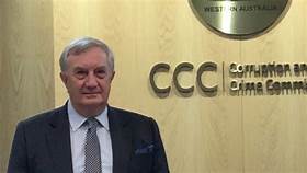 john-roderick-mckecknie-qc_ph3 john-roderick-mckecknie-qc_ph3